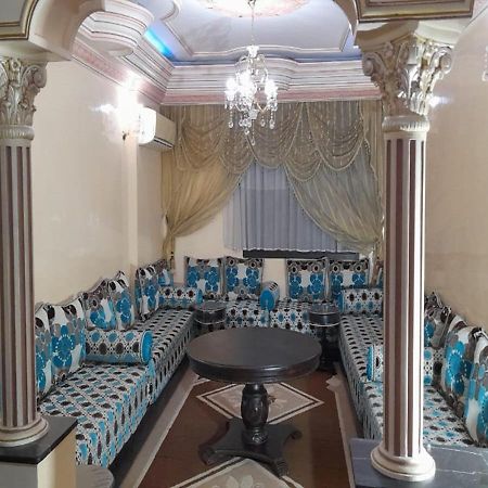Moroccan Teguemi Casablanca Esterno foto