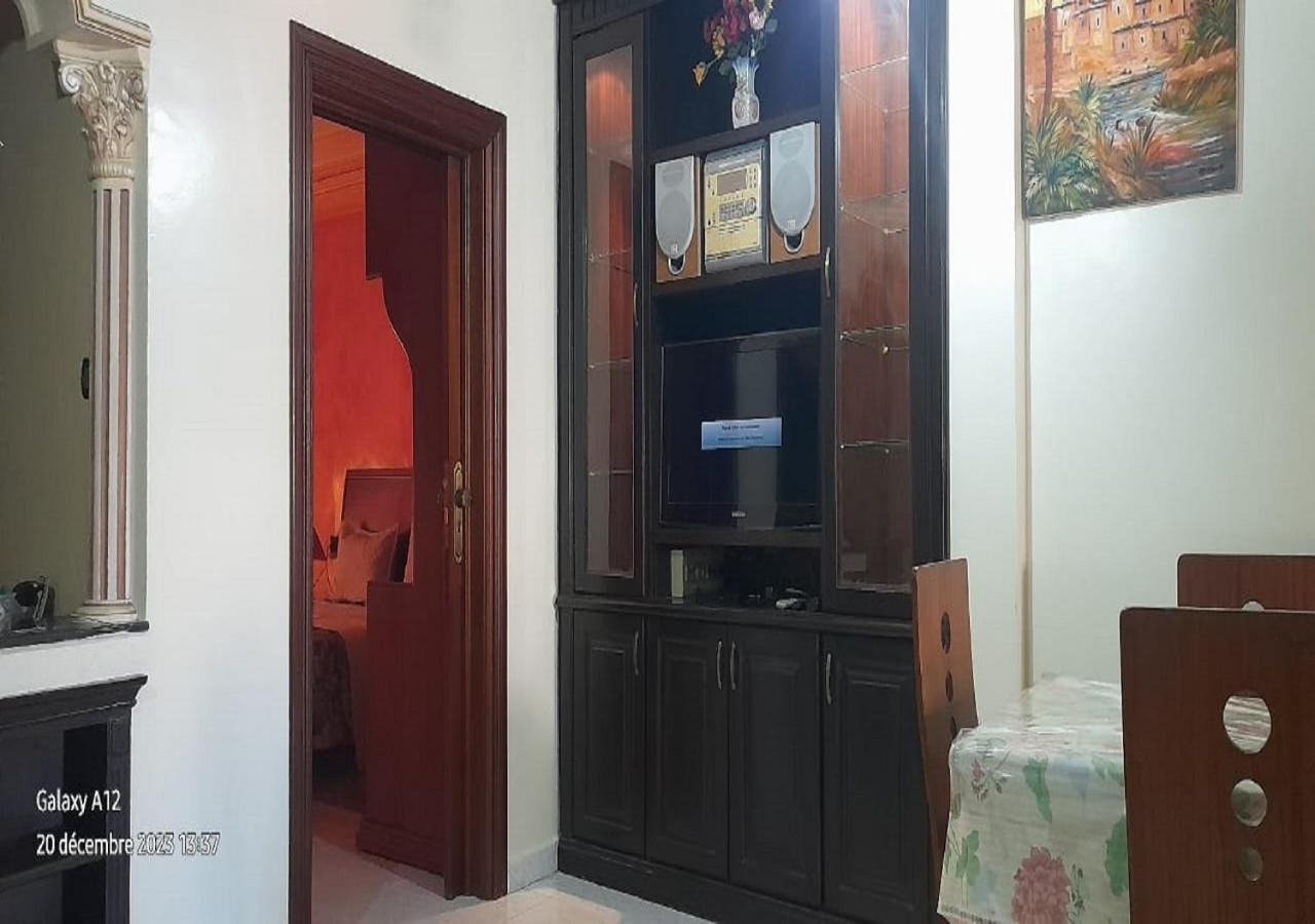 Moroccan Teguemi Casablanca Esterno foto