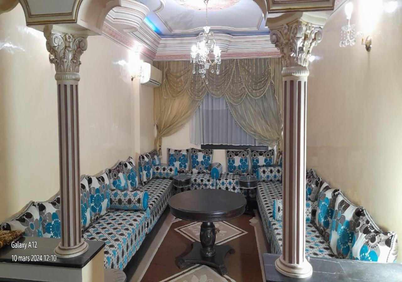 Moroccan Teguemi Casablanca Esterno foto